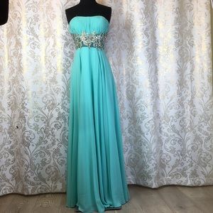 Women’s formal embroidery evening prom dress